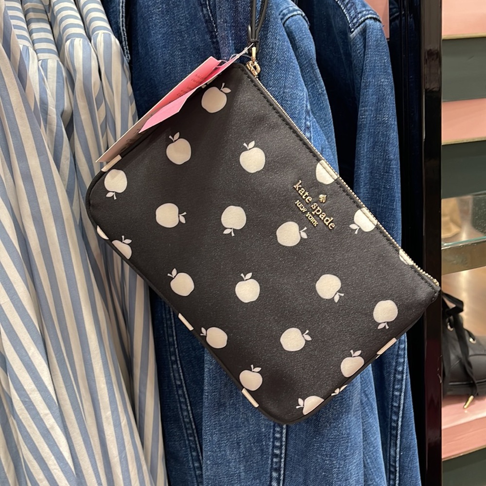 Kate Spade Chelsea Medium Wristlet Pouch
Black Multi - Picture 10 of 16